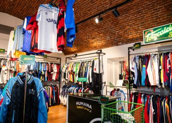 La febbre delle maglie da calcio colpisce ancora: apre il primo Humana Football Corner
