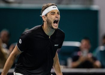 Boss veste gli Australian Open: dal 2027 è Official Lifestyle Outfitter del torneo