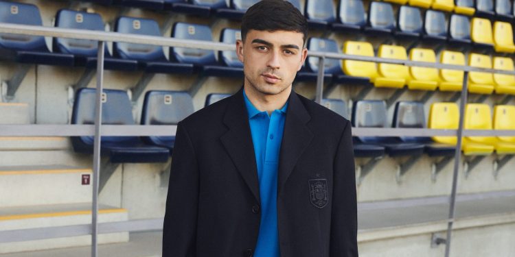 Loewe firma una partnership quadriennale con le nazionali di calcio spagnole