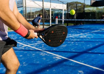 Boom di campi da padel in Uk: più che triplicati in due anni