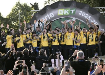 Giallo, azzurro e ora anche a stelle e strisce: il Frosinone passa al fondo americano Clara Vista